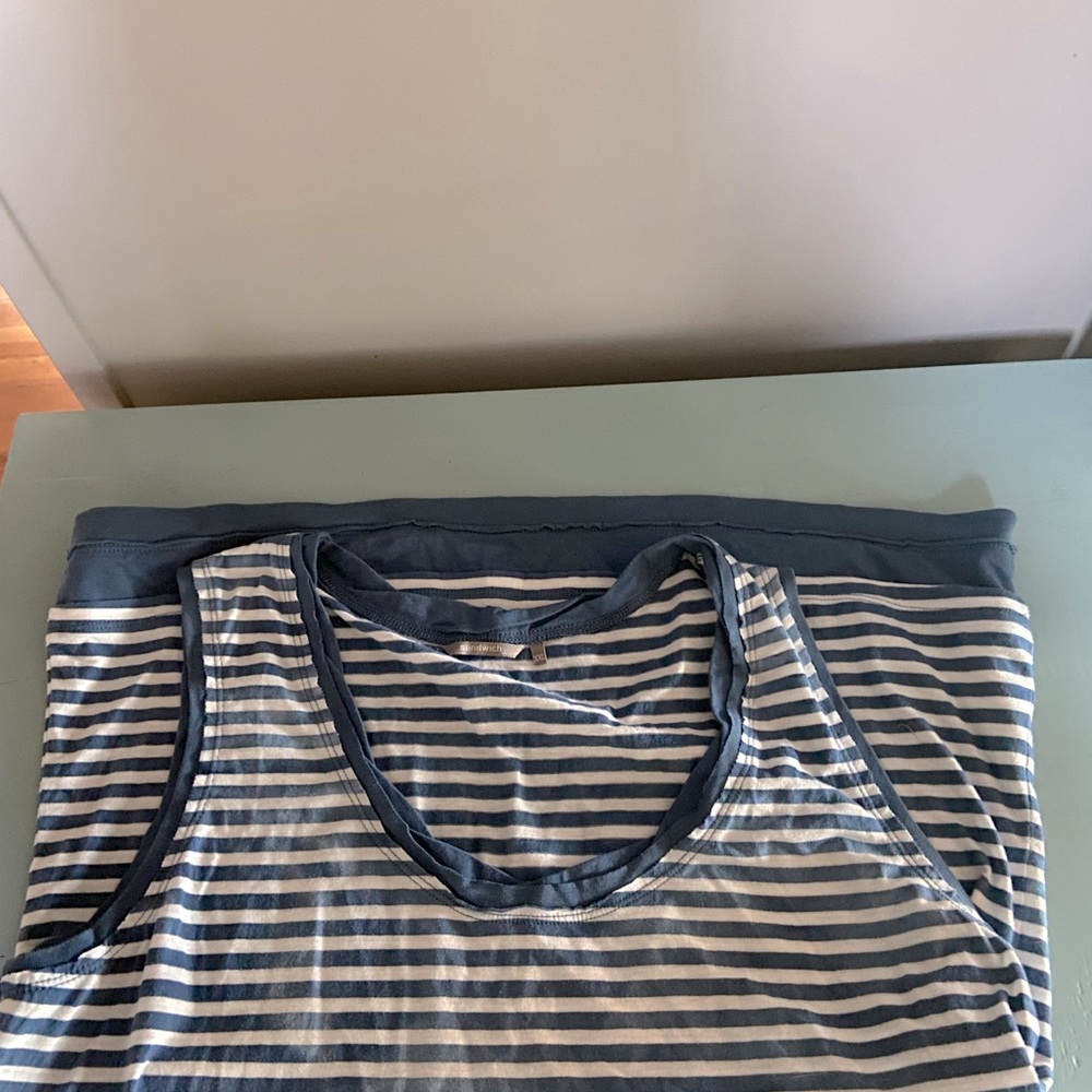 Sandwich tank top cal